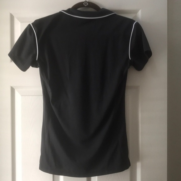 Nike dri-fit polo with white detailing - Picture 2 of 2